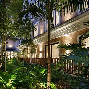 Thrive, A Tropical Courtyard ホテル